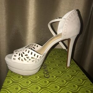 Women’s High heel pump